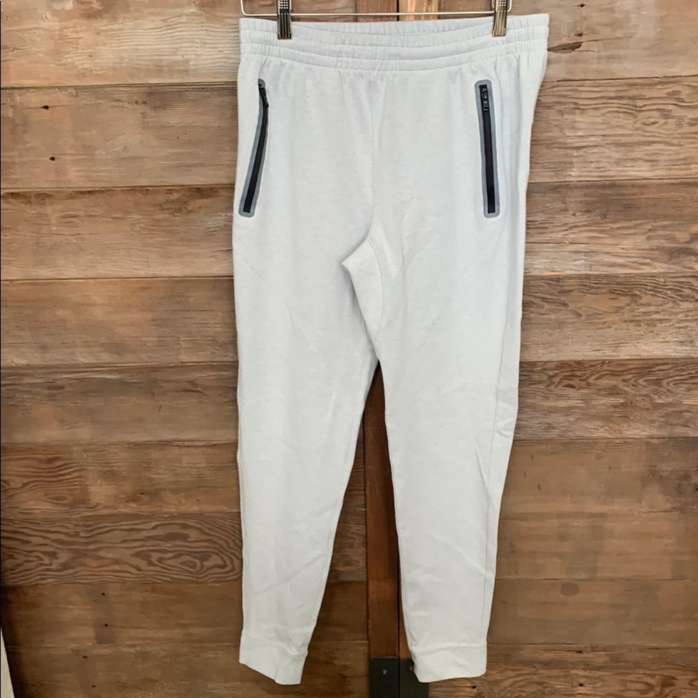 White Sweatpants with Elastic Waistband and Tapered Legs